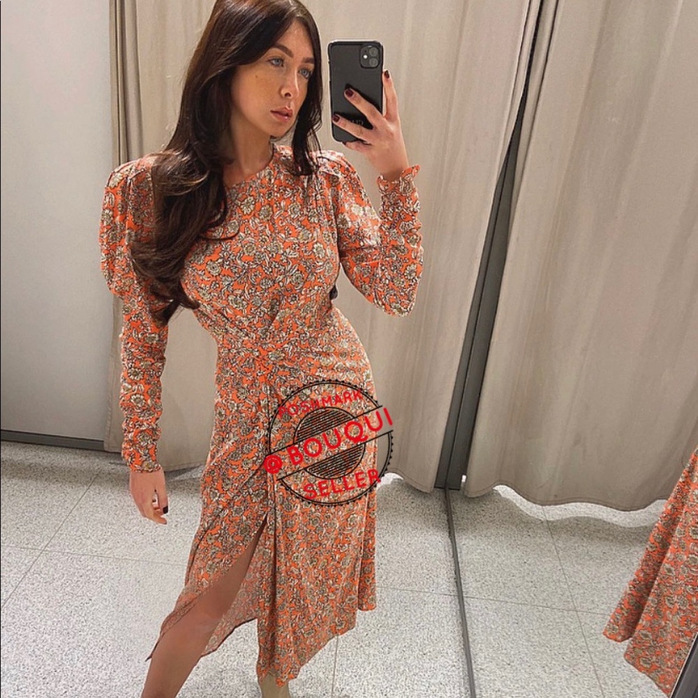 BLOGGERS FAV ZARA FLORAL PRINTED DRAPED DRESS - Picture 3 of 7